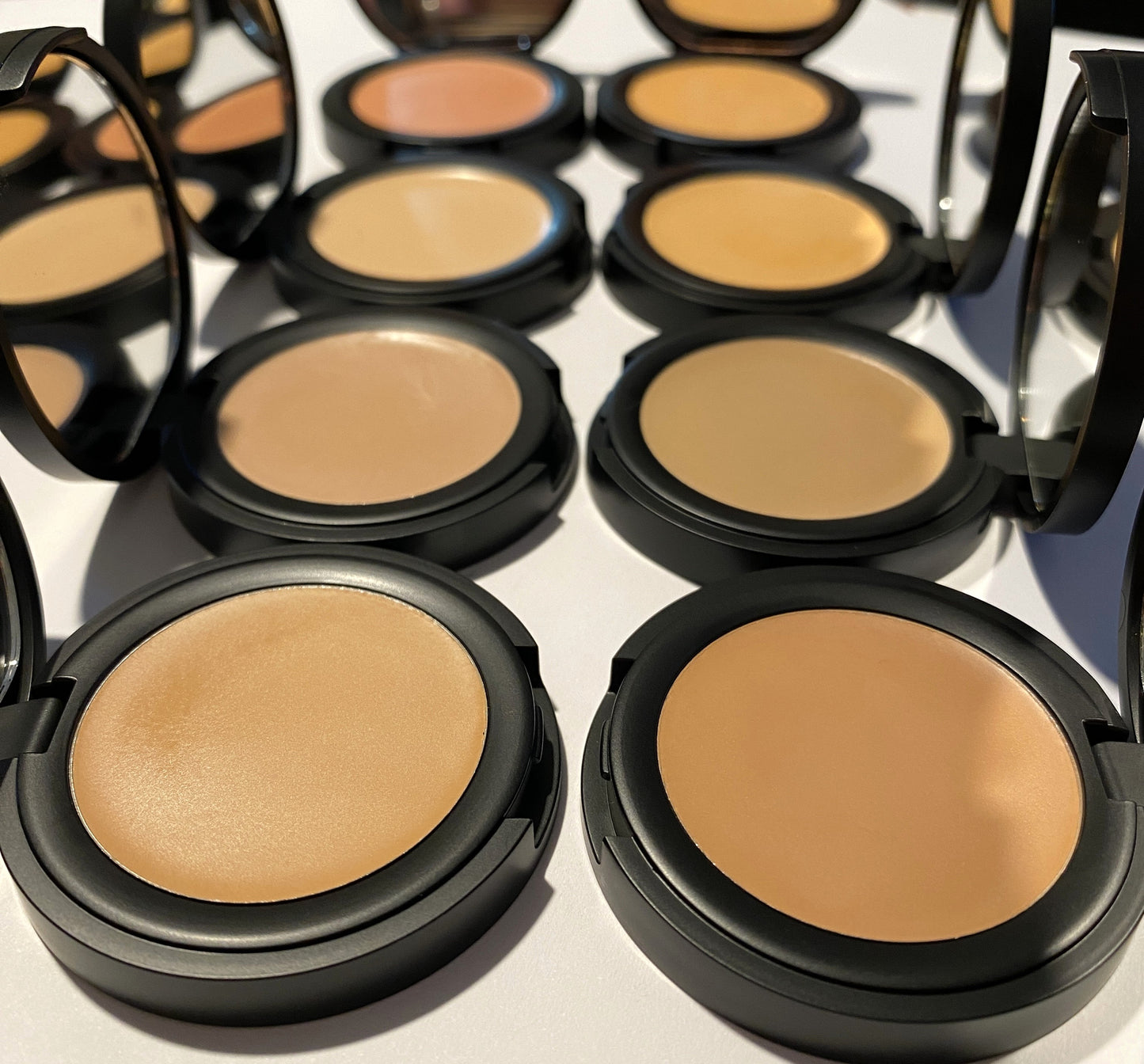 Organic Cream Concealer | 8 Shades