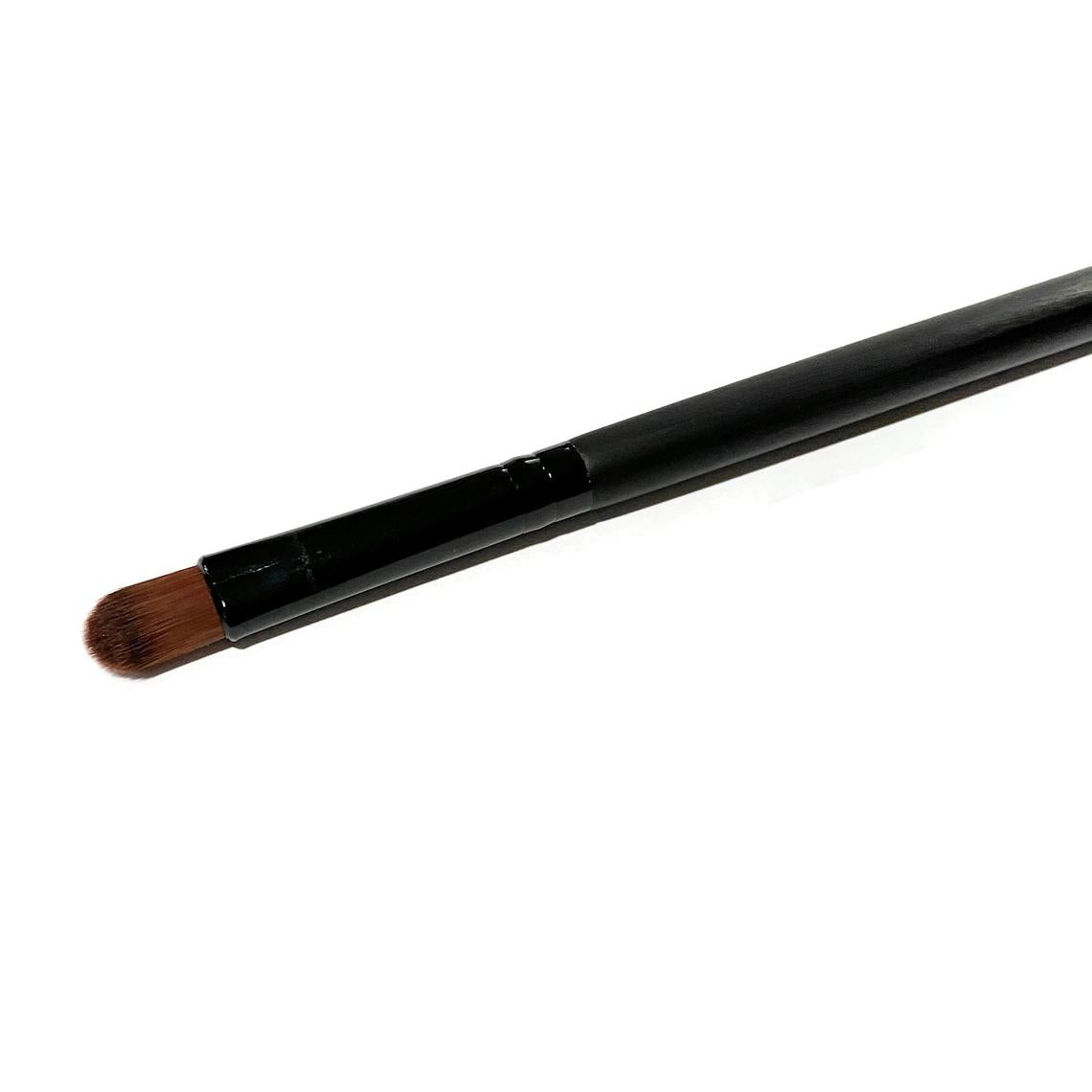 Eyeshadow + Concealer Brush